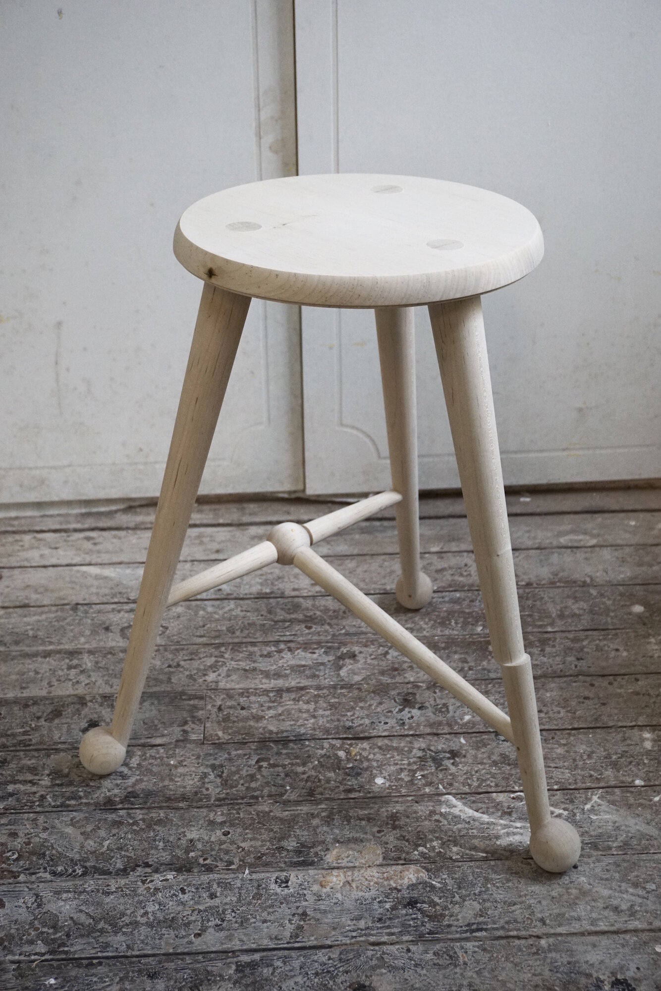 Bleached maple ball foot stool
