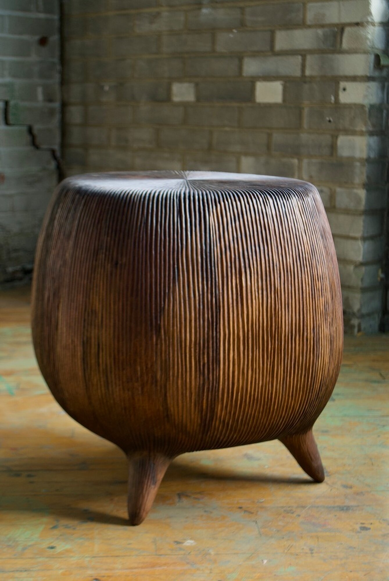 Viewpnt. Grooved Side table