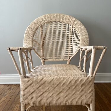 Wicker patio chair