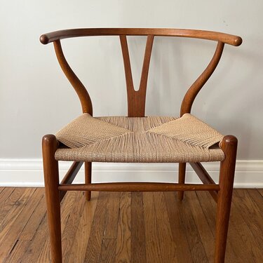 Carl Hansen wishbone chair