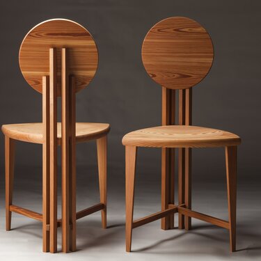 Circle-Back Chairs