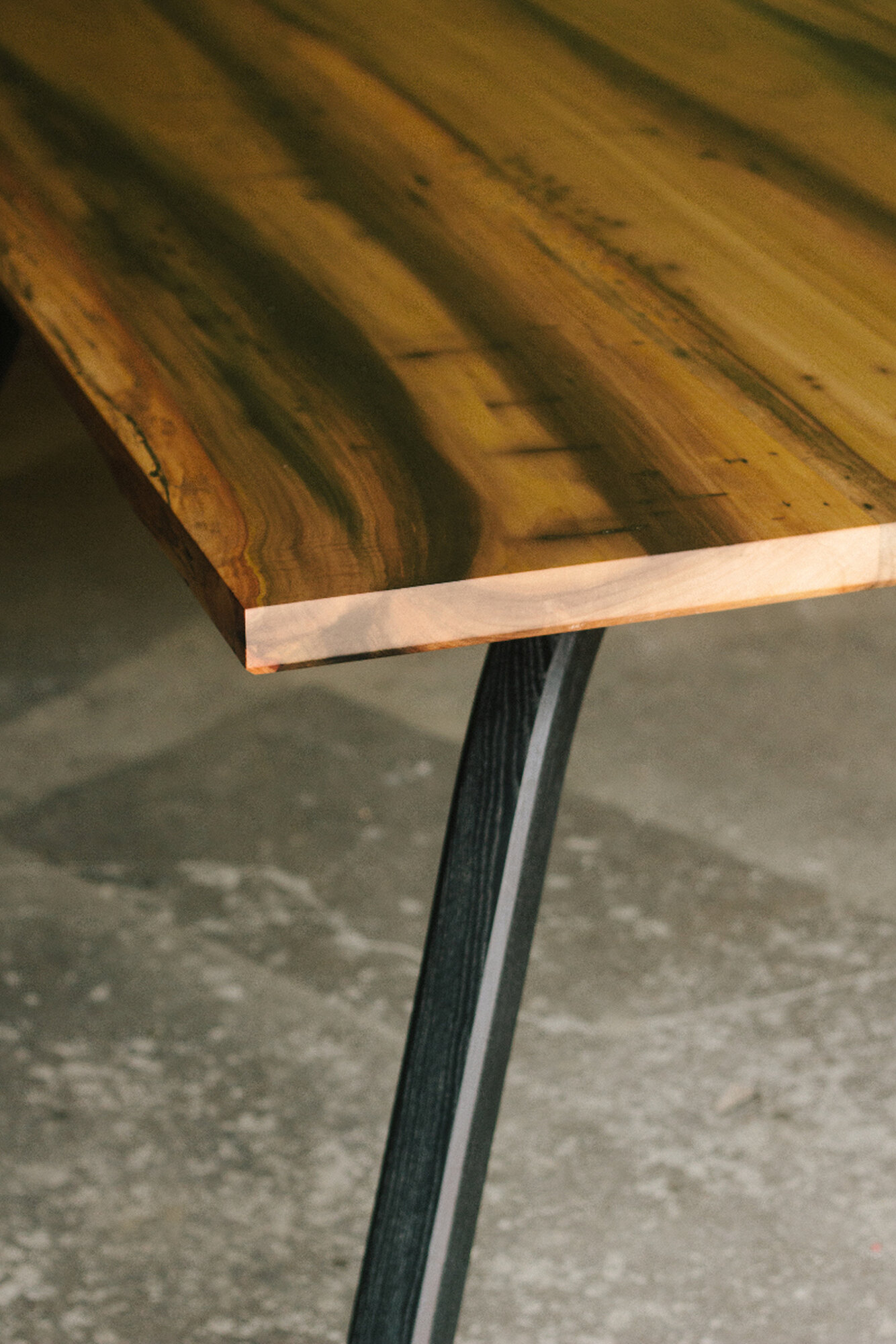 Bruton Dining Table, detail