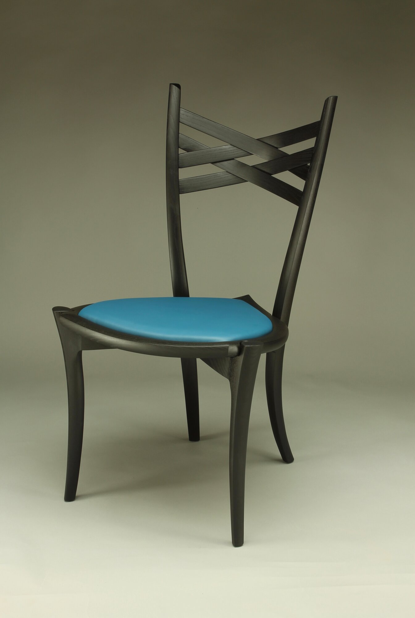 penelope cruz dining chair