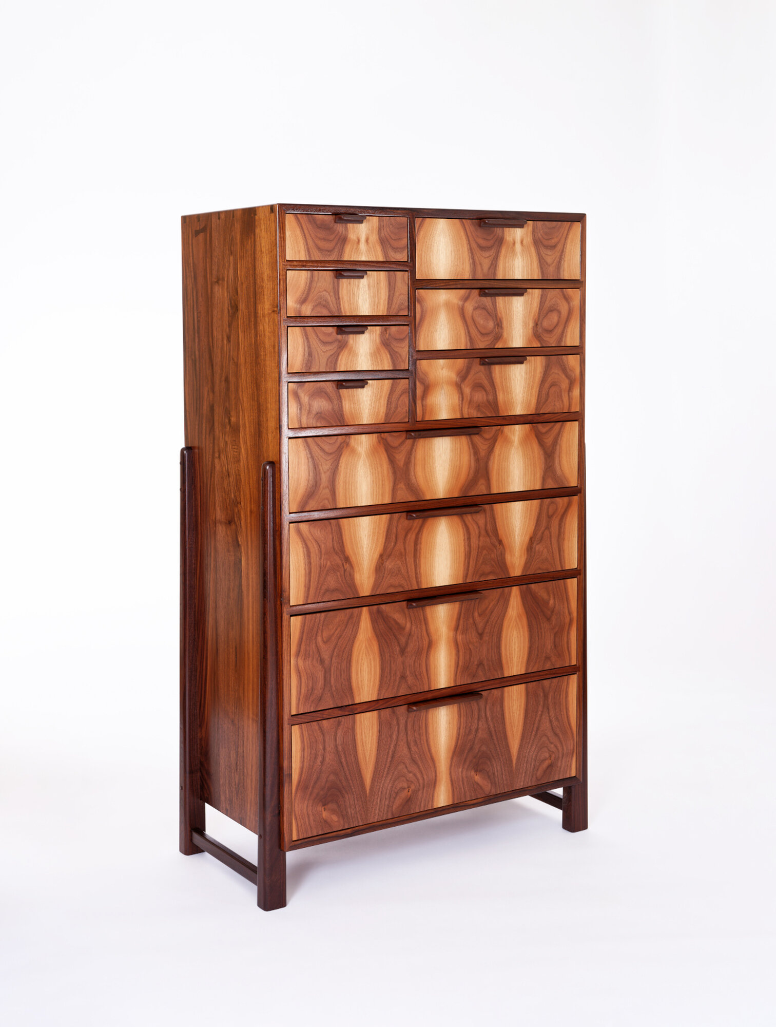 No 112 Chest of Drawers
