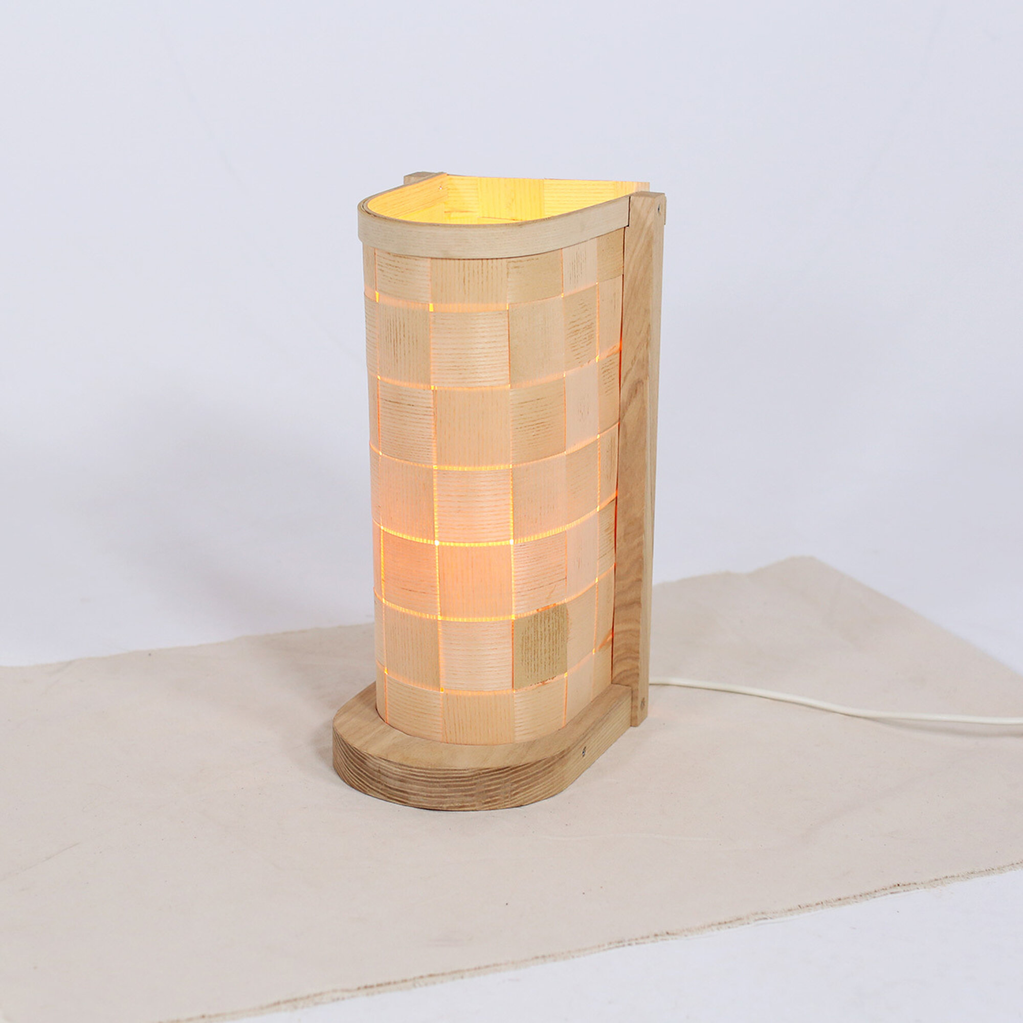 Woven Veneer Lamp Prototype